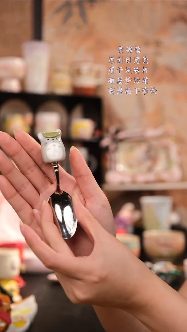 摆件景德镇手工手绘设计师款