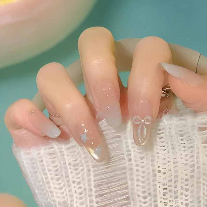 纯手工星星穿戴甲蝴蝶结渐变奶蓝色猫眼温柔百搭晕染显白美甲贴片