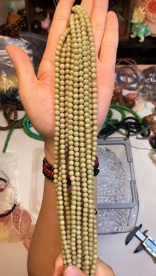 合金手链玛瑙/玉髓卡6+阿拉善牛油果色半成品60颗左右