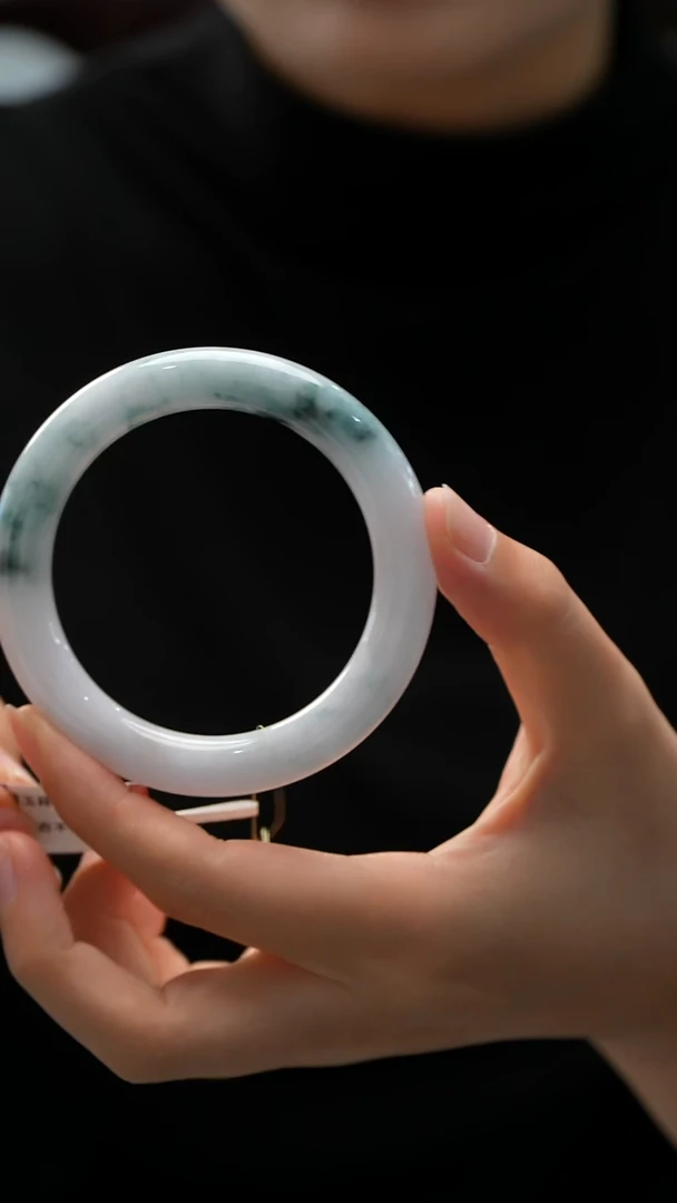 未镶嵌手镯（圆镯）翡翠12号