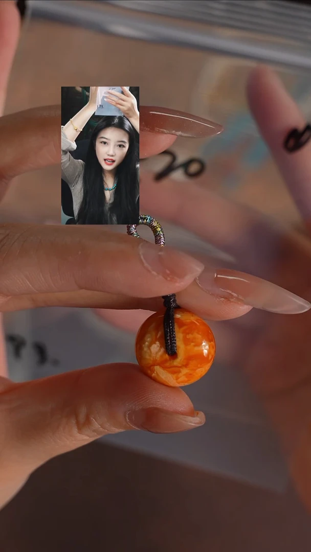 蜜蜡颈饰未镶嵌蔓**公若雨臣品质回血