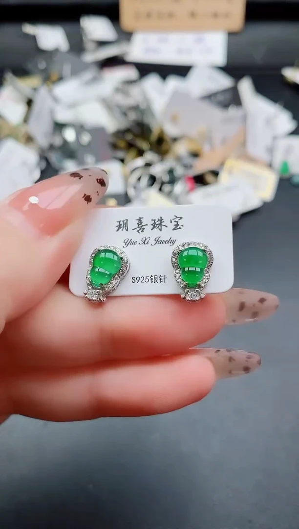 银S925镶嵌戒指翡翠1