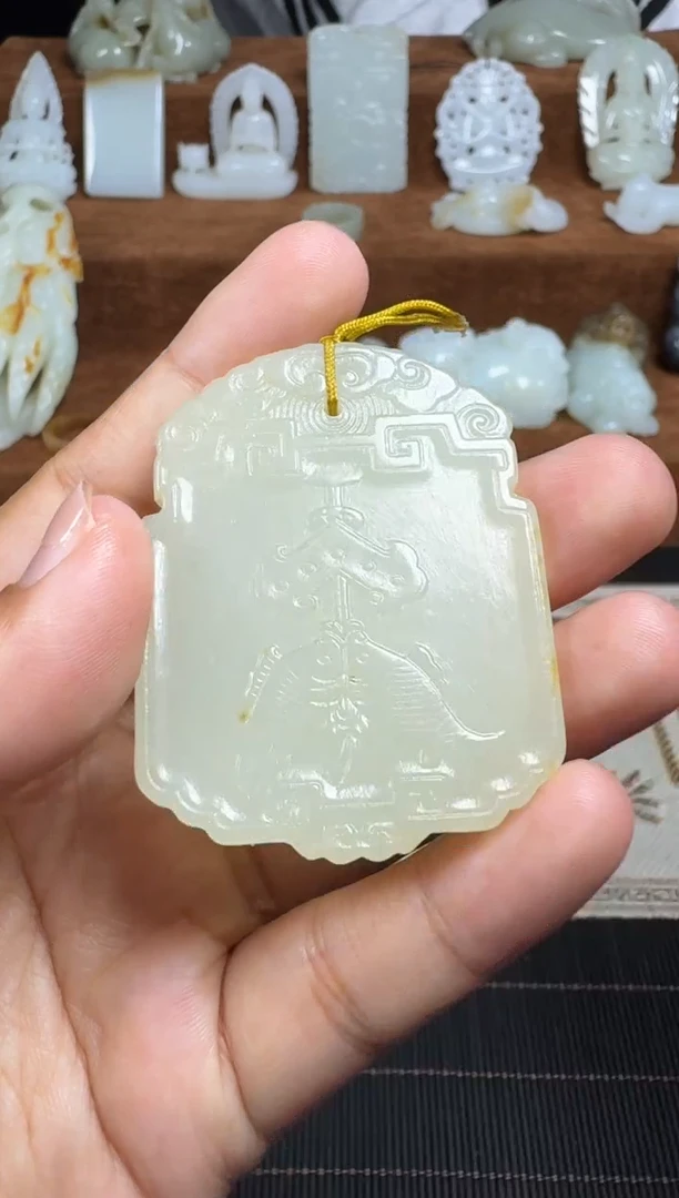 颈饰未镶嵌和田玉1