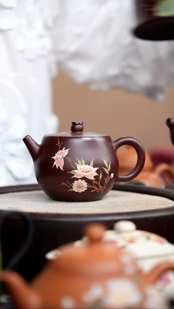茶壶紫砂紫脂泥石鼓泥绘三花