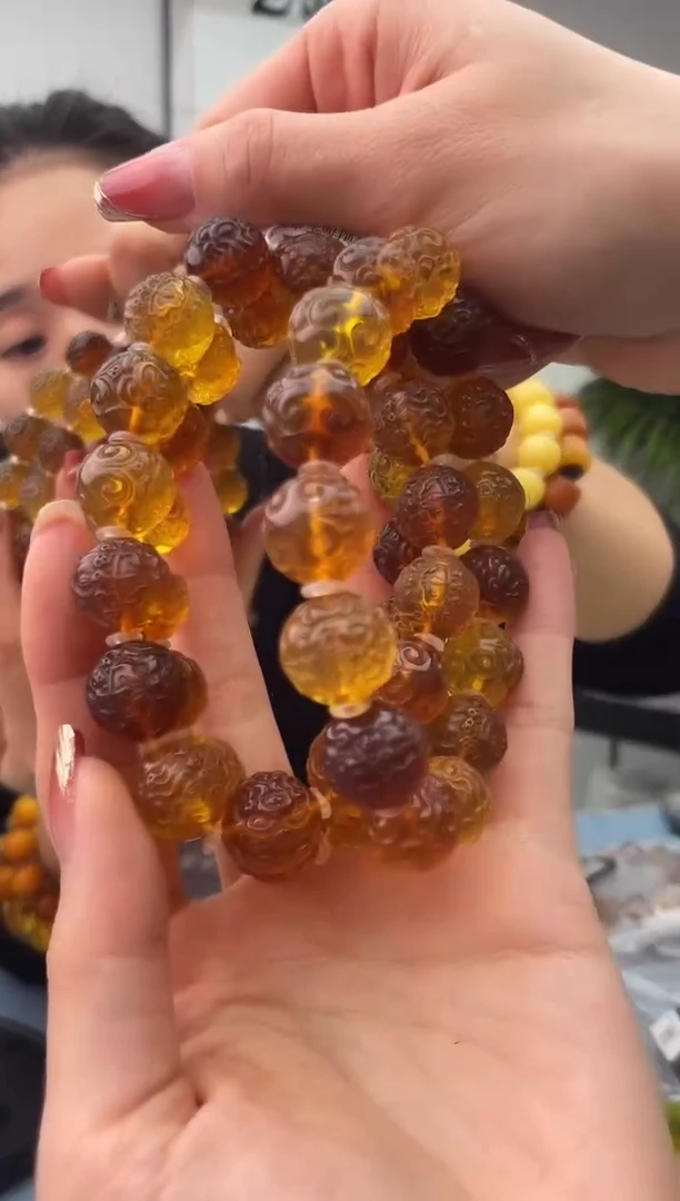 【闪购商品】琥珀珠宝奇石未镶嵌 假一赔十，多样性发一件023