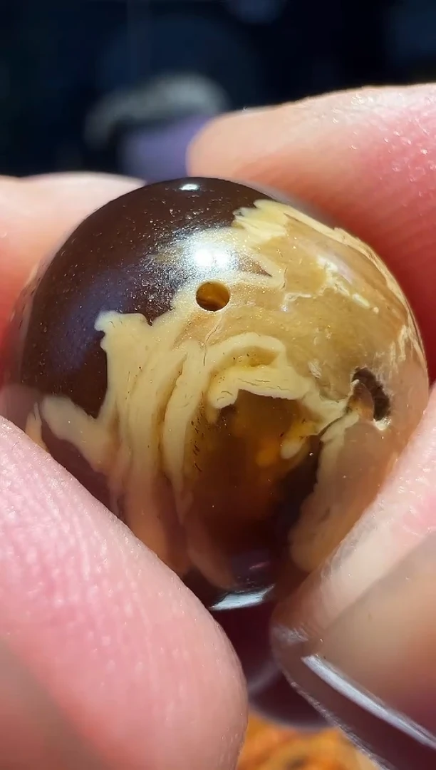 【闪购商品】琥珀吊坠(不含链)未镶嵌16+琥珀单珠