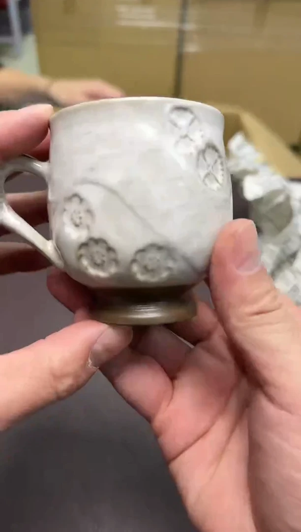 手工艺品钧瓷牛***哈8