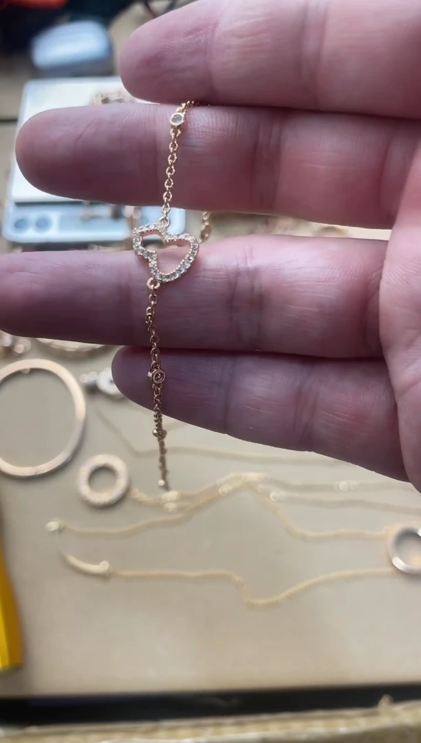 瓷片3**！嘉荣当康8号铺208