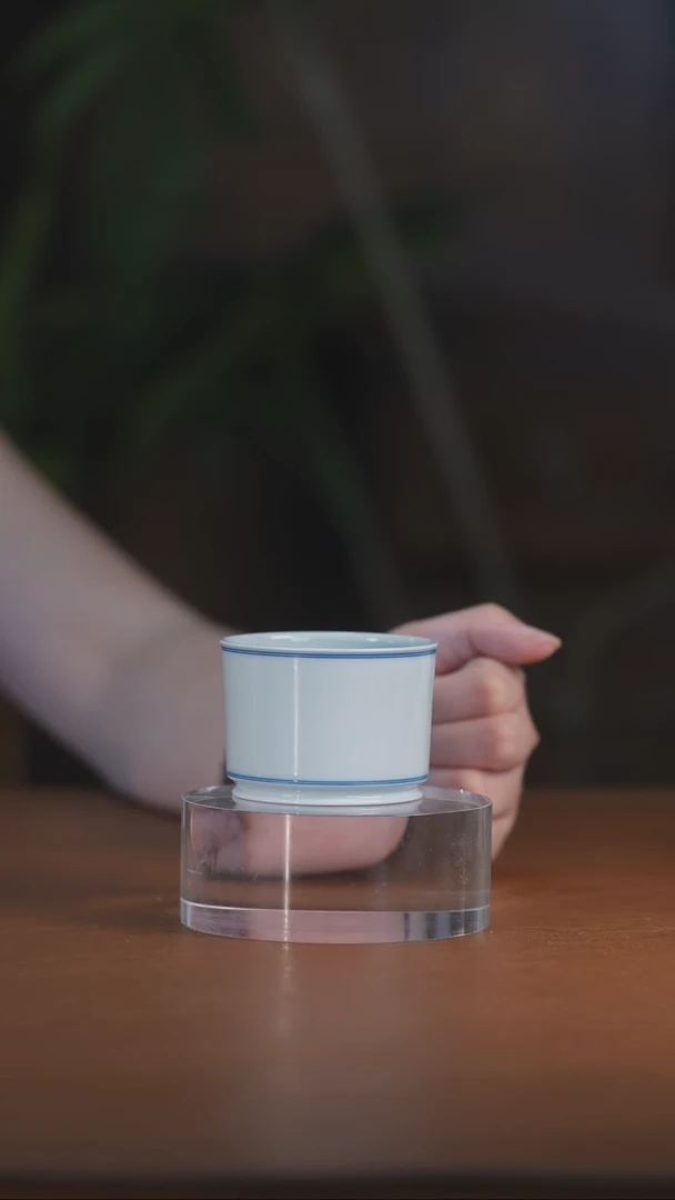 白胎容天杯