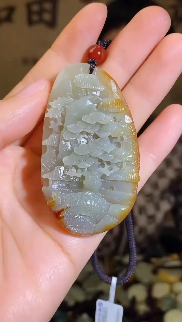 颈饰未镶嵌和田玉1
