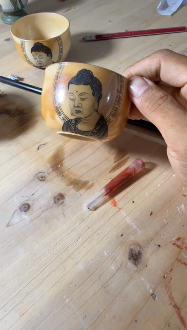 预售以笔为心，以瓷为纸。