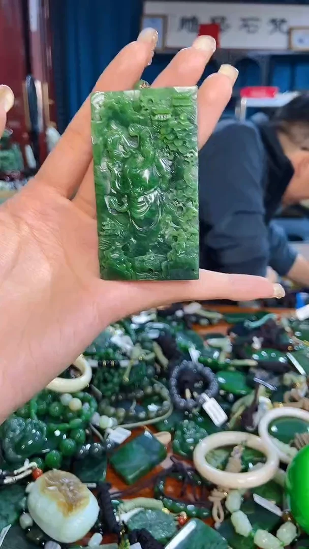 未镶嵌和田玉挂件1