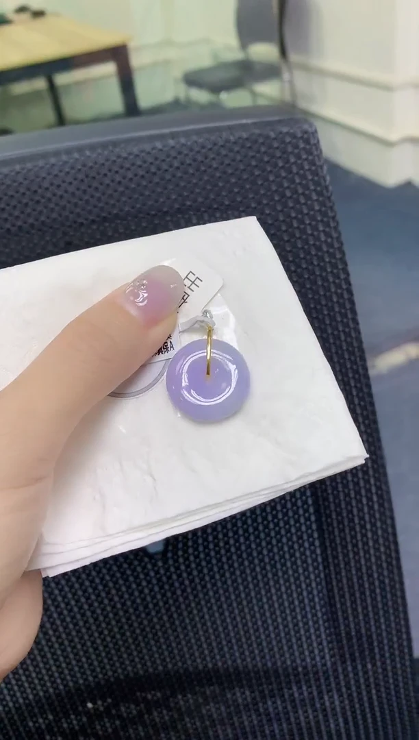 颈饰18K金镶嵌翡翠天然缅甸翡翠A货多样性发一件