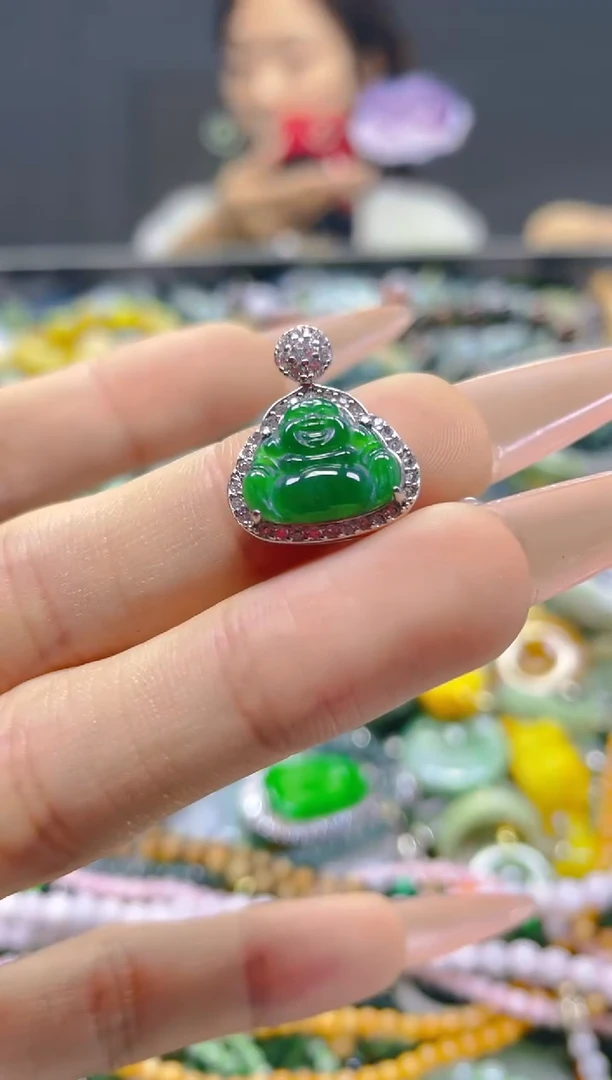 颈饰未镶嵌翡翠/V/翡翠A货，一件也是批发价