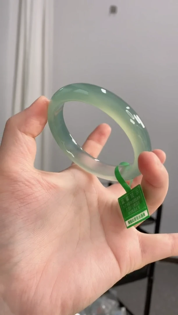 【闪购商品】玛瑙/玉髓手镯未镶嵌56圈