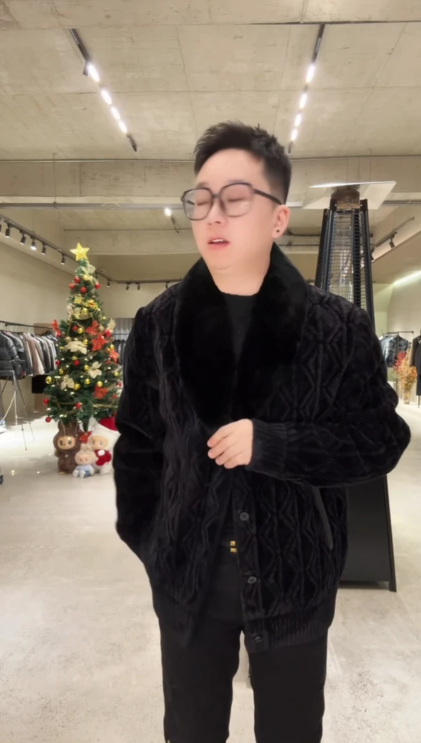 58码（185-210斤）兔毛领鹅绒夹克