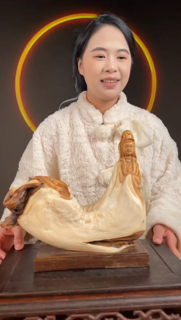 柏木（崖柏）手工摆件,先抢先得! 编号:185