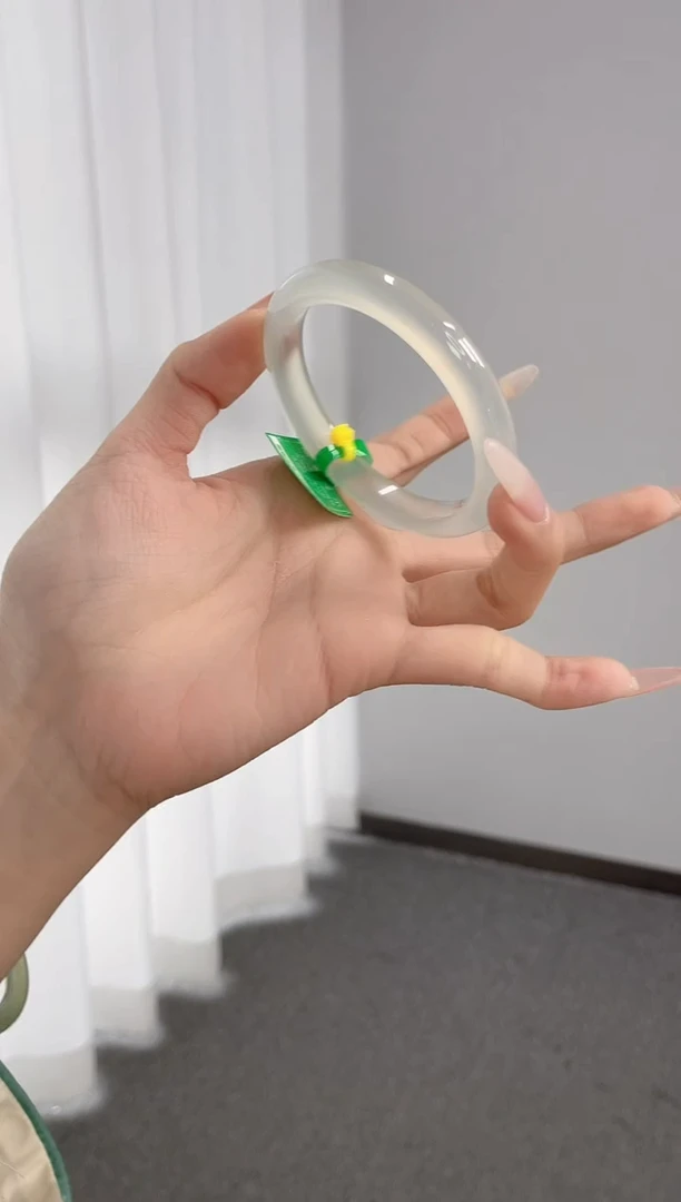 【闪购商品】玛瑙/玉髓手镯未镶嵌56圈