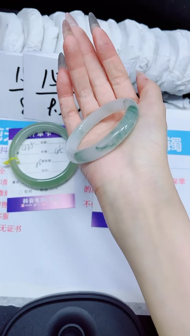 石英质玉手镯未镶嵌426