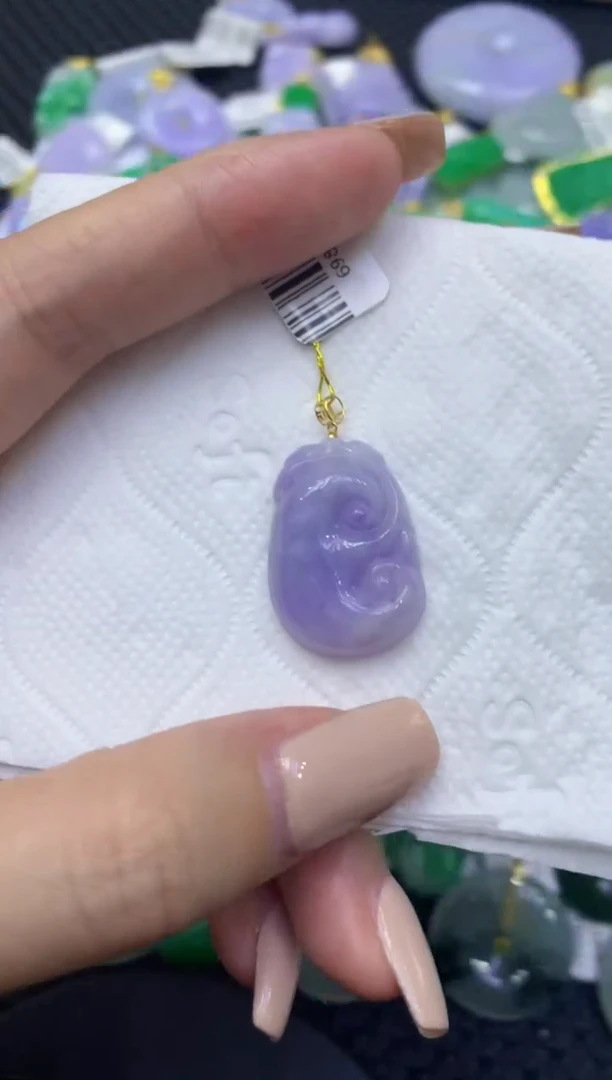 颈饰18K金镶嵌翡翠天然缅甸翡翠A货