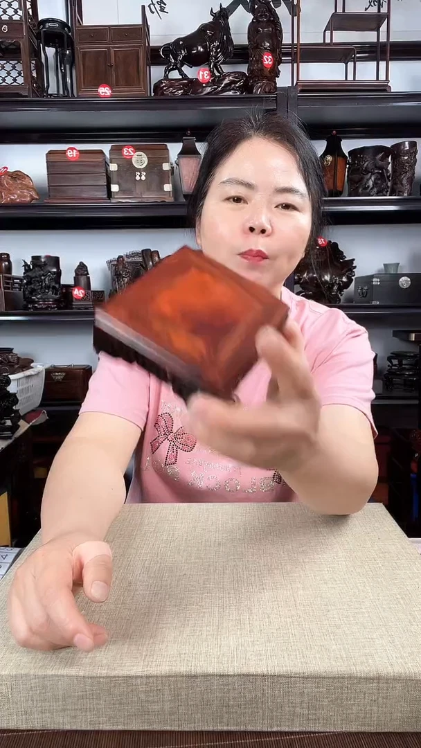 木红回纹正方老李红木工艺品