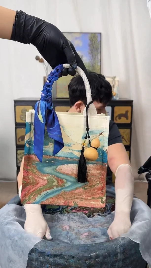 698 风景画 小托特