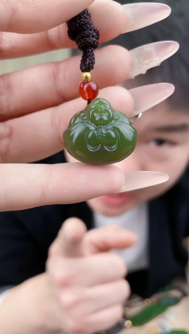 【闪购商品】和田玉挂件未镶嵌拍一发一，多样性发货！