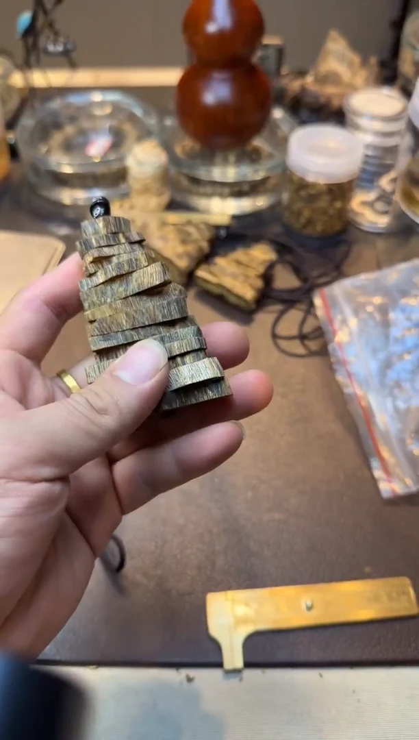 沉香沉香碎屑沉香大号碎料一挂