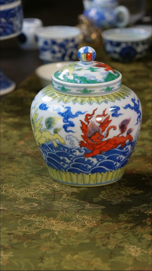 其他斗彩精品天赐罐