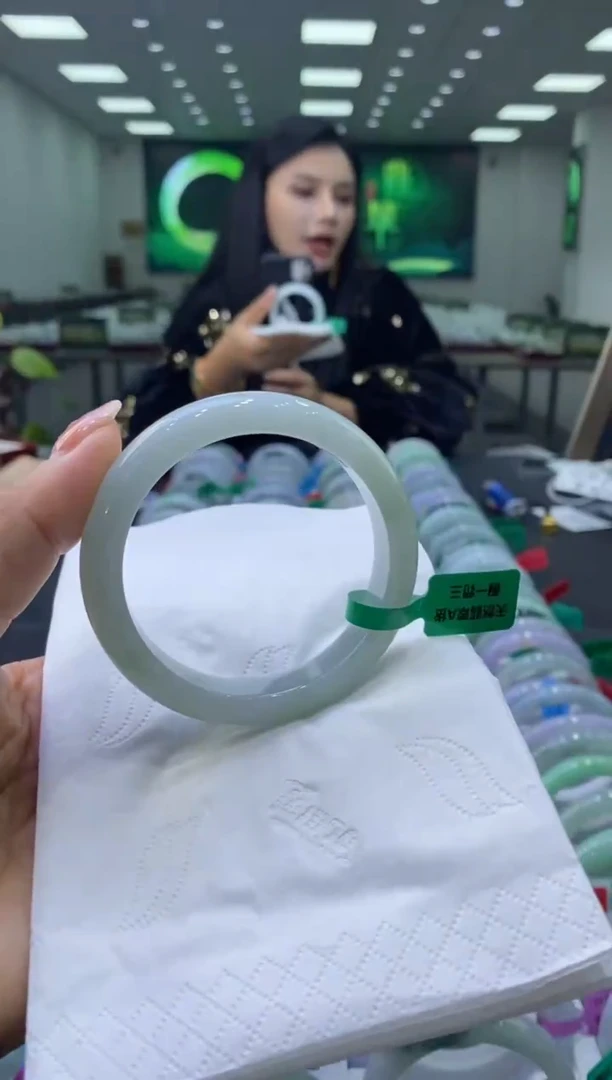 未镶嵌手镯翡翠00002939