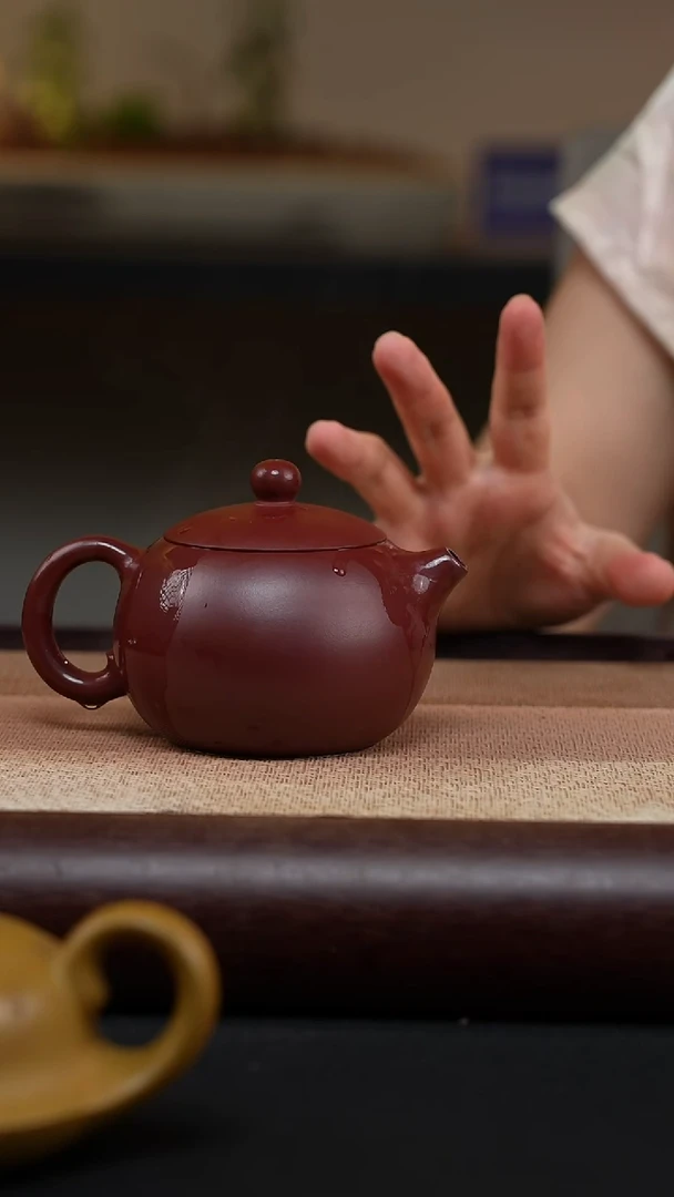 茶壶紫砂龙血砂西施-MH-1751