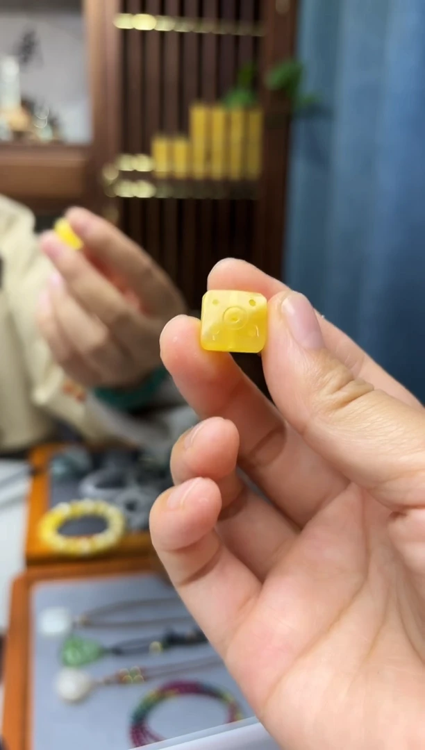 裸石蜜蜡未镶嵌蜜蜡牌子配饰GW