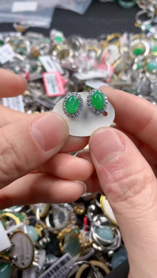 银S925镶嵌戒指翡翠4444       2