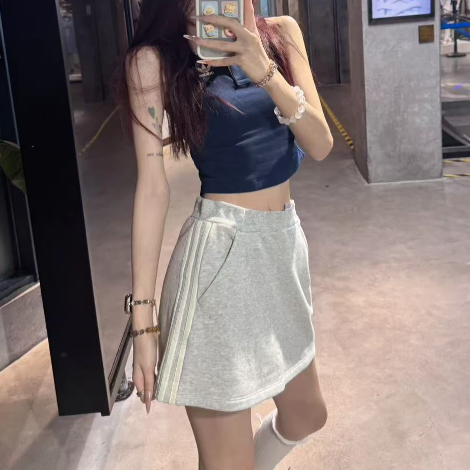 adidas阿迪达斯三叶草SKIRT 休闲修身运动短裙 KG8476