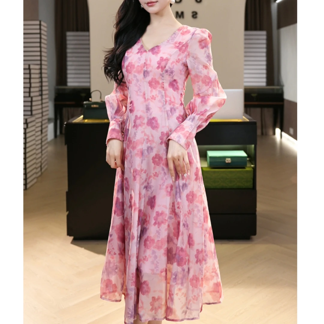 现货2025早春新款【970】气质高级感收腰V领小众设计连衣裙