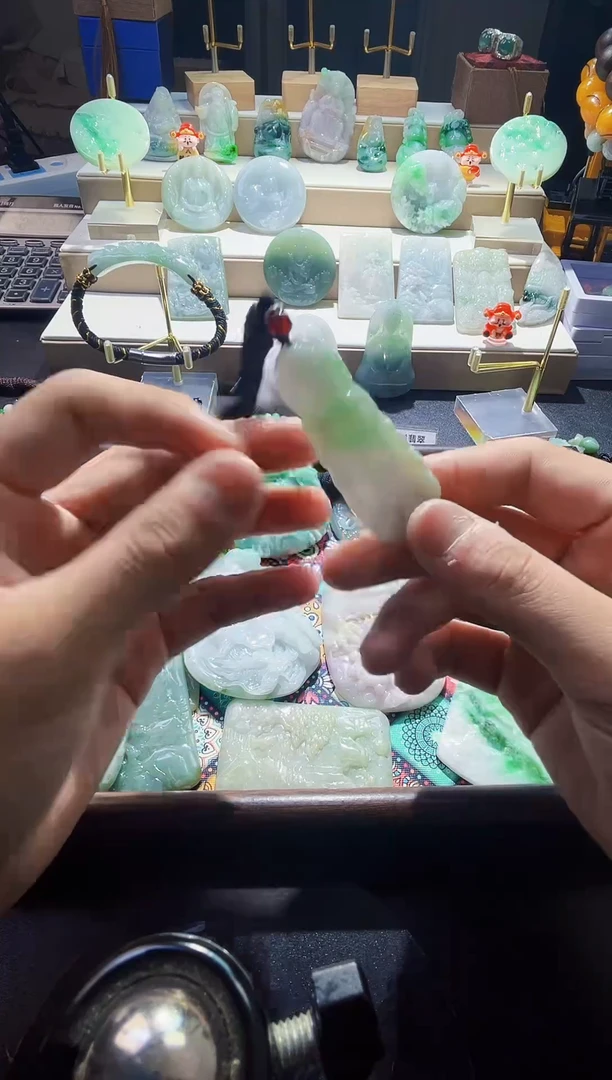 颈饰未镶嵌翡翠789