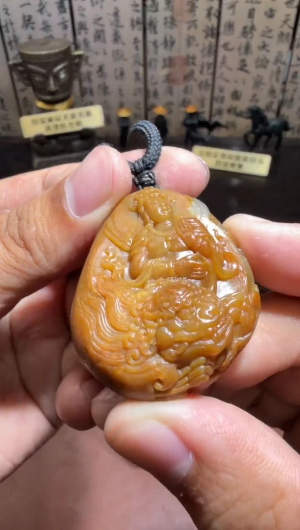 未镶嵌和田玉挂件和田玉