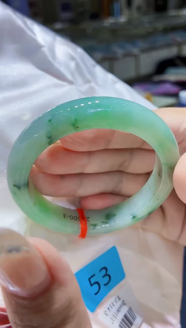 未镶嵌手镯翡翠翡翠手镯53