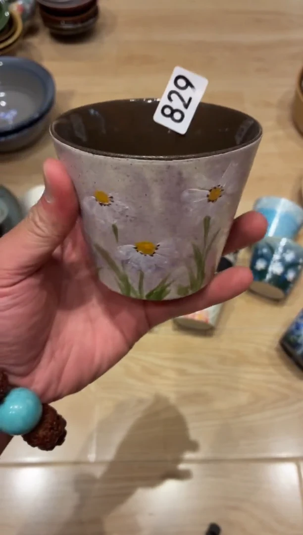 瓷片了*痕829 手绘雏菊手握杯1个