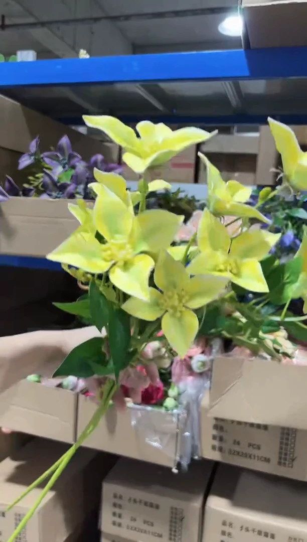 2枝黄色油画百合