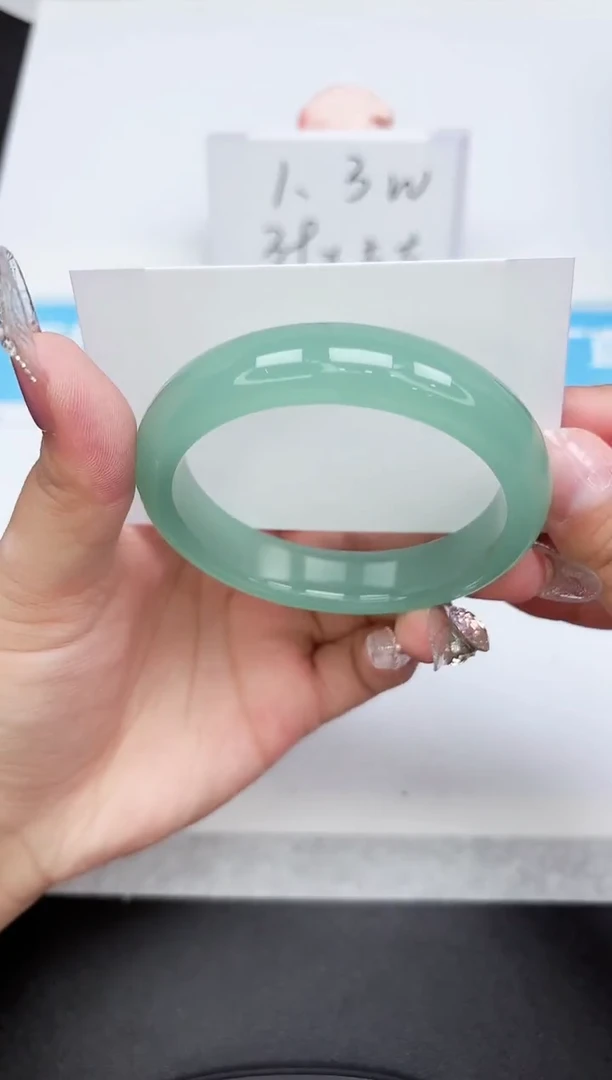 石英质玉手镯未镶嵌349-58.4