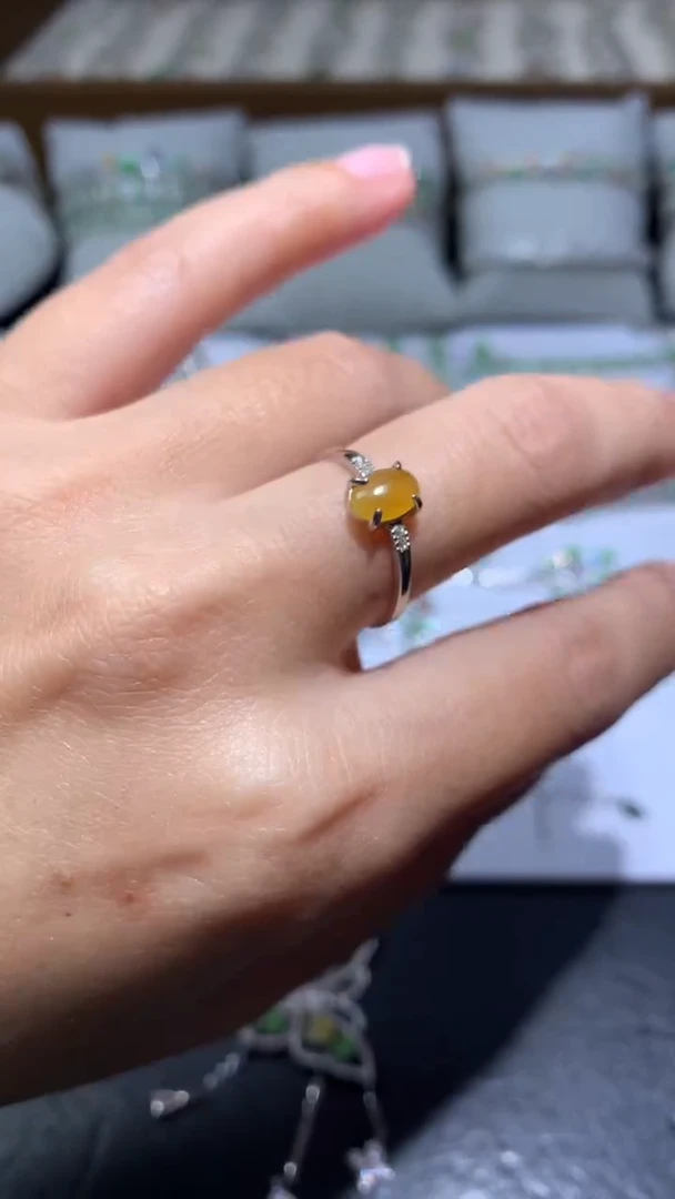 颈饰银S925镶嵌翡翠净货