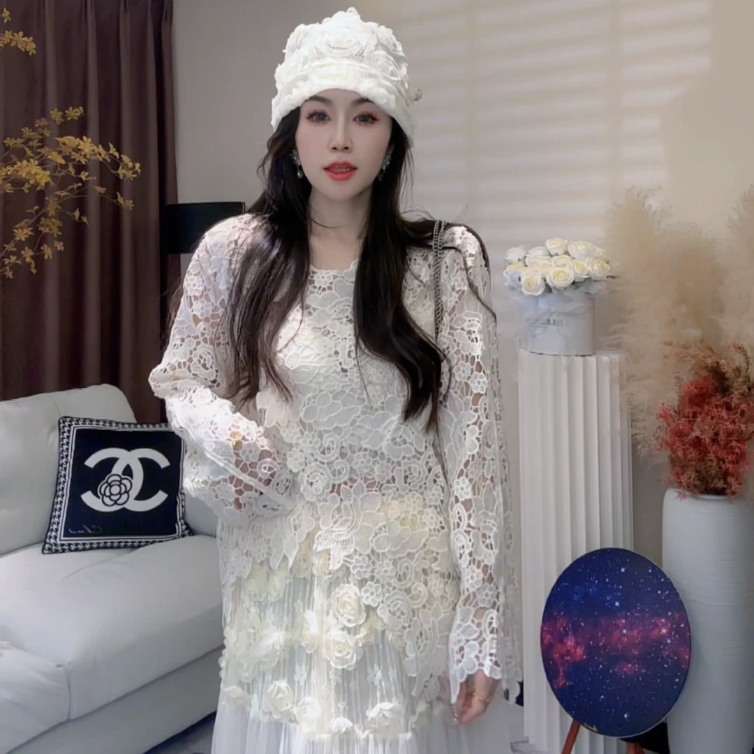 L.X~法式勾花镂空花朵针织衫女2025早春外搭罩衫不规则上衣6075