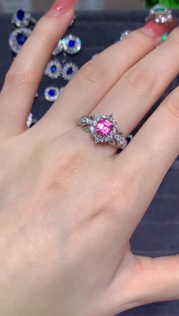 戒指彩色蓝宝石18K金镶嵌1.16CT