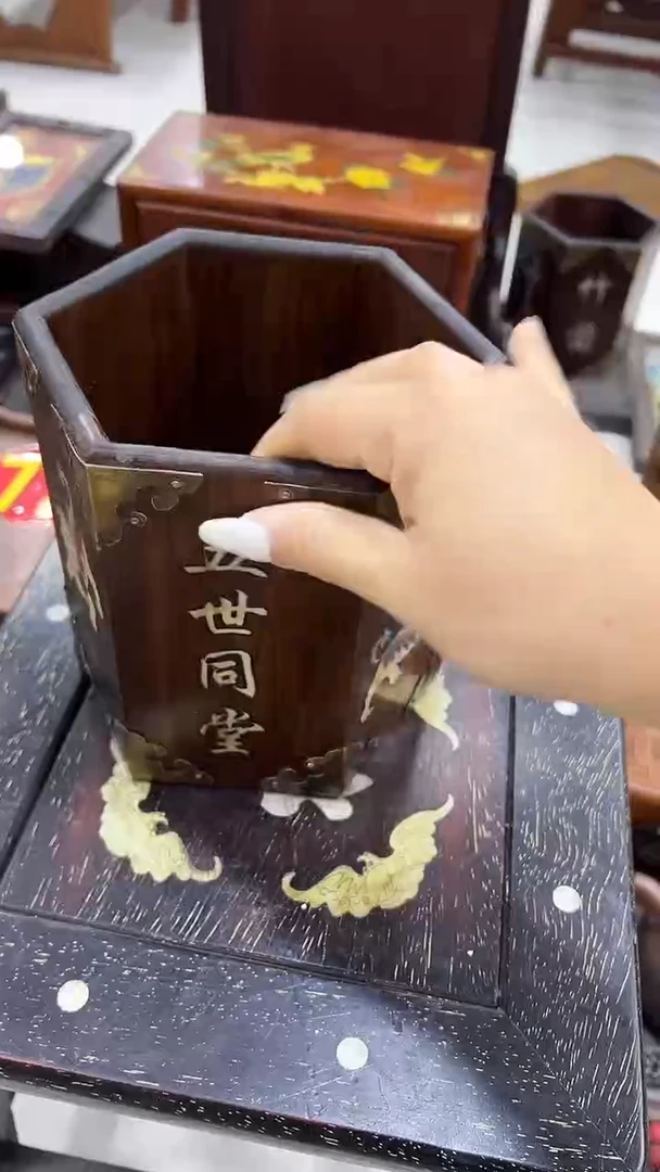 沐头淘摆件木雕件 笔筒