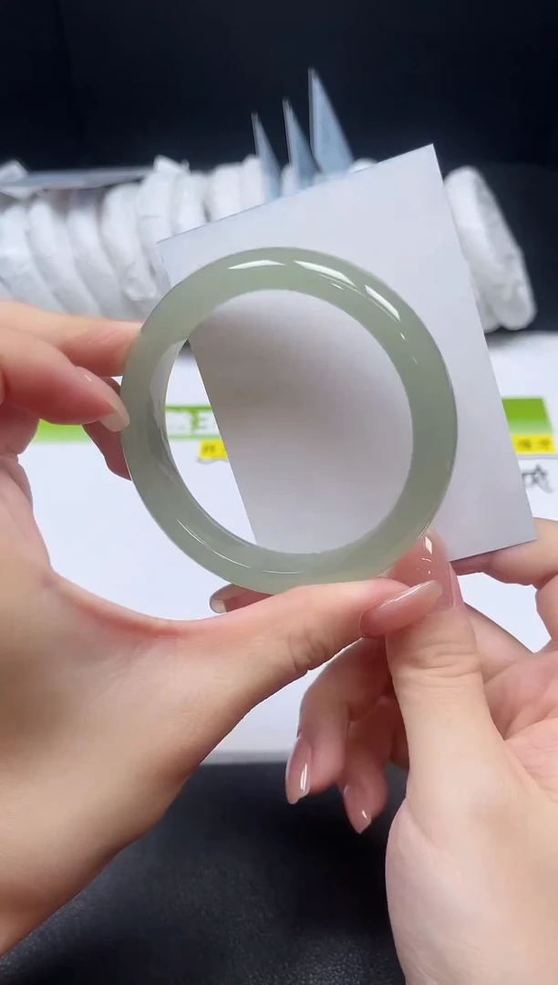 未镶嵌手镯石英质玉008-56