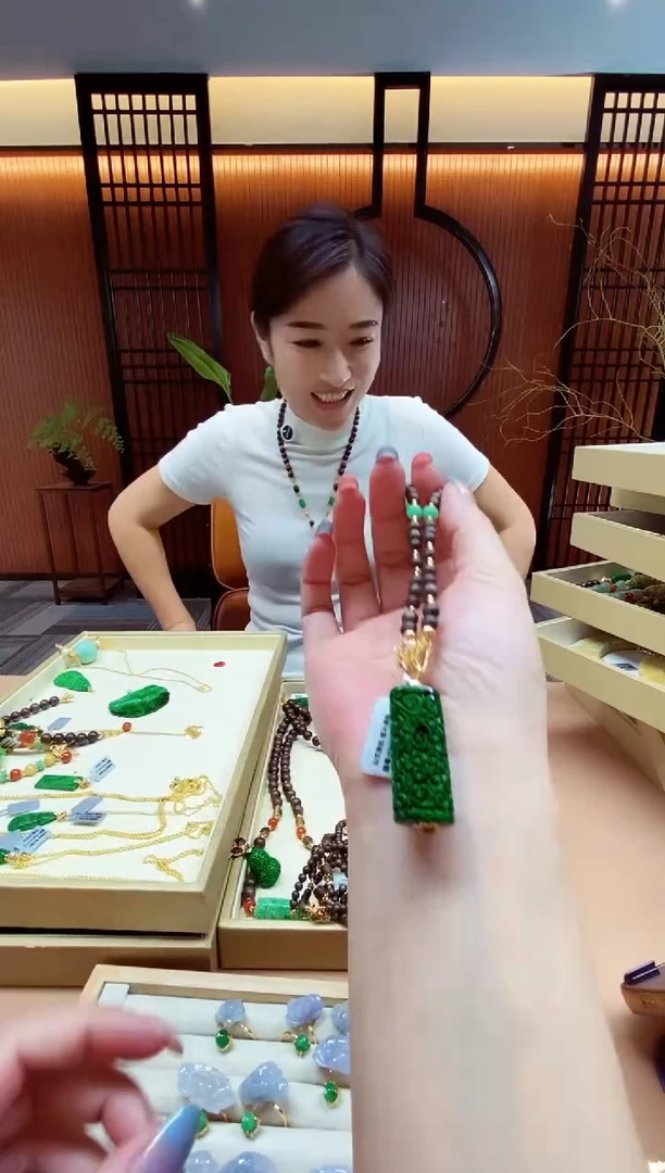 颈饰未镶嵌翡翠翡翠吊坠