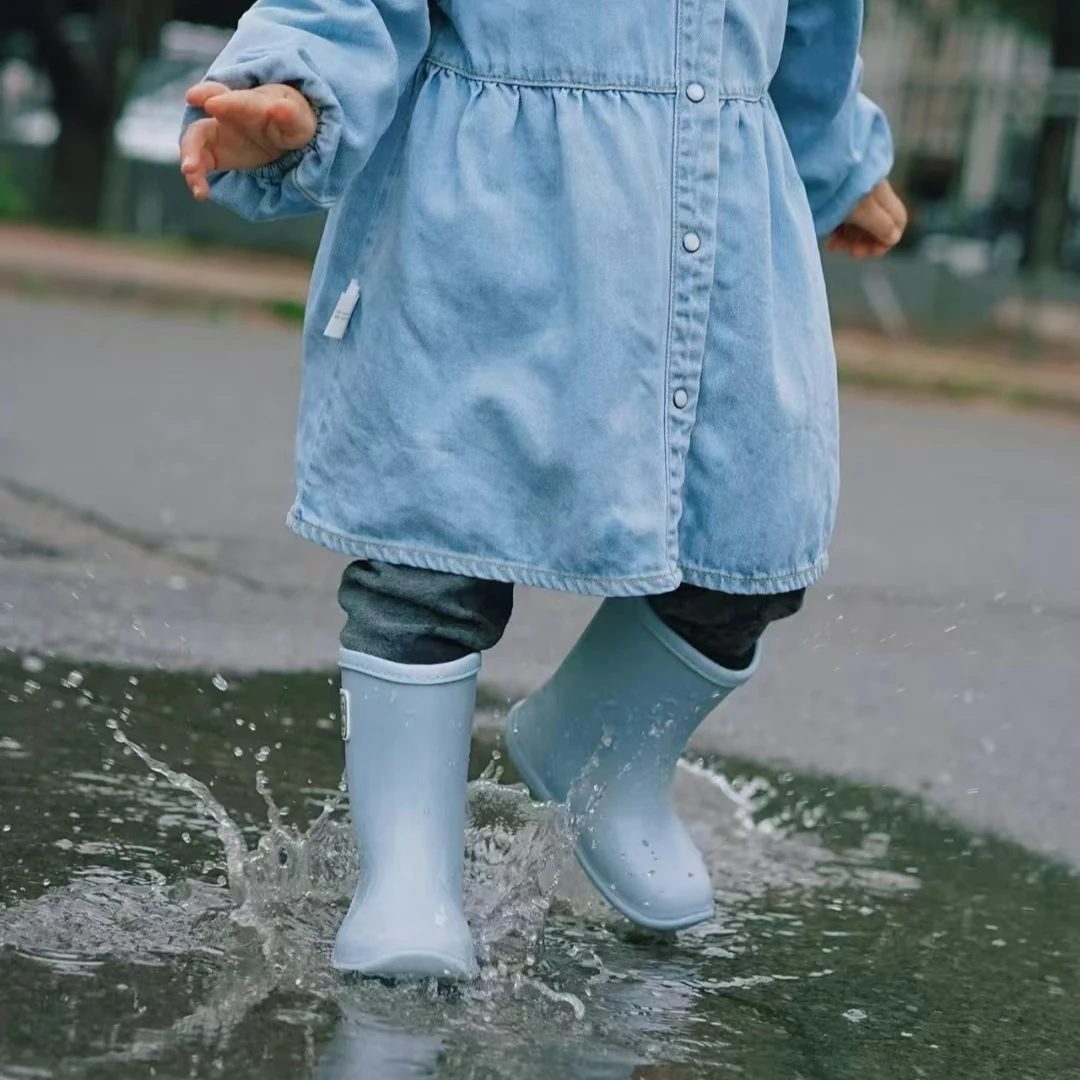 【嘟糯儿童雨具系列】带鞋垫超柔软雨鞋无惧风雨解锁宝宝雨天新玩法