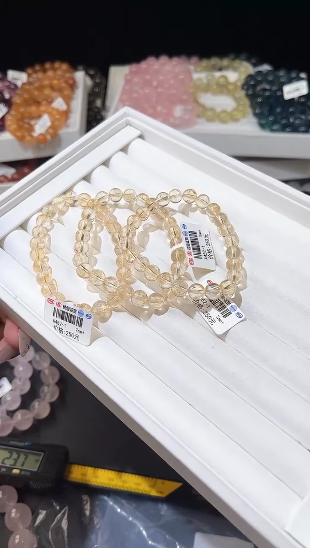 【闪购商品】水晶手链未镶嵌多样性发一黄阿赛7mm