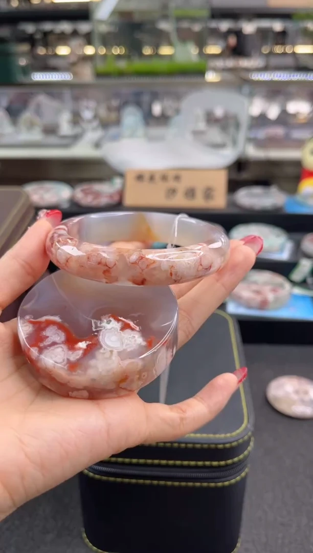 未镶嵌手镯石英质玉63圈口（赠品镯心）6930014